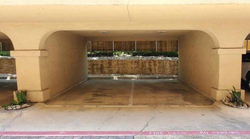 3311 Blackburn St, Dallas TX  75204-1545 exterior