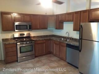 3323 Saratoga Dr, Champaign IL  61821-3456 exterior