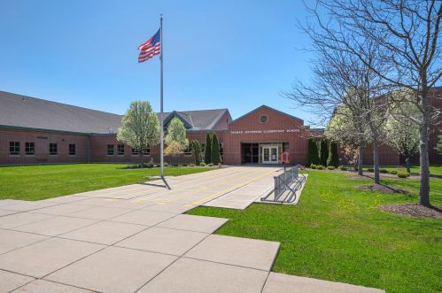 1303 Barberry Way, Joliet IL 60431-7850 exterior