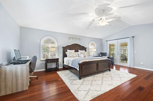 1292 Bent Pine Cv, Fort Pierce FL 34986-2102 exterior