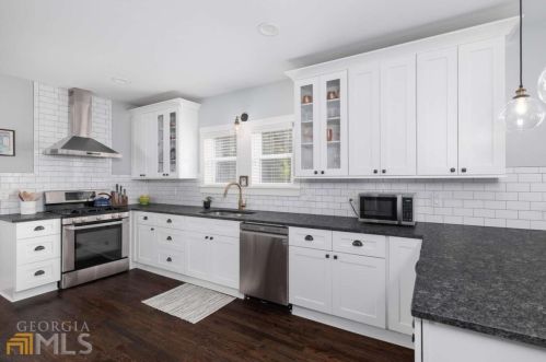 1788 Melrose Dr, Atlanta GA  30310-4509 exterior