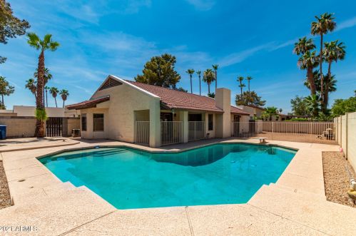 522 Summit Pl, Chandler, AZ 85225-7794