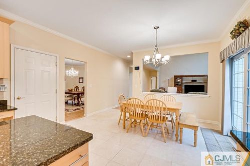 15 10 Eyck Pl, Edison NJ 08820-3223 exterior