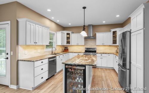 5920 Simon Ct, Wyoming MI exterior