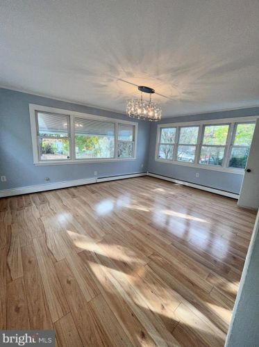 907 Norway Ave, Trenton NJ  08629-1308 exterior