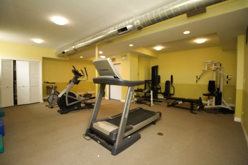 1470 Carmen Ave, Chicago IL  60640-2813 exterior