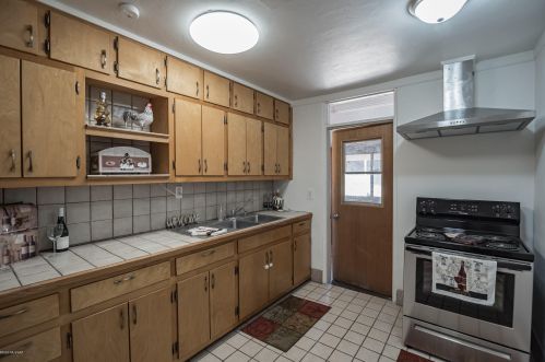 1606 Ajo Way, Tucson AZ 85713-5602 exterior