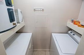 3001 Cedar St, Austin TX  78705-2947 exterior