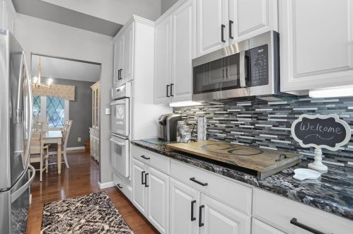 2527 Cripple Crk Dr, Saint Louis MO 63129-4912 exterior