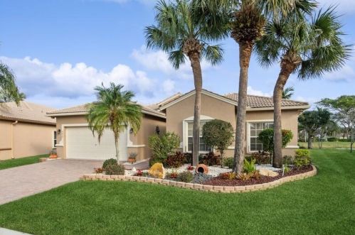 8429 Grand Messina Cir, Boynton Beach, FL 33472-7107
