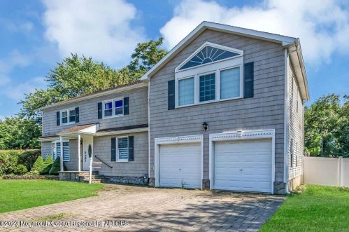66 Maple Ave, West Long Branch NJ  07764-1834 exterior