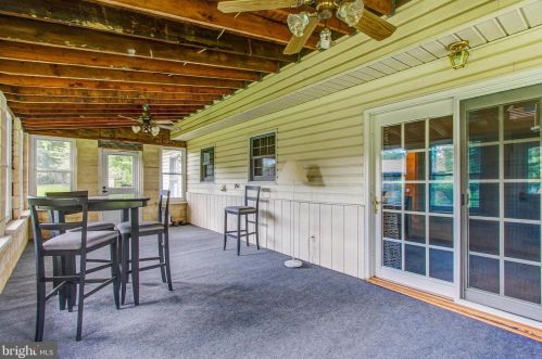 420 Hidden Vly Rd, Chester PA 19014-2534 exterior