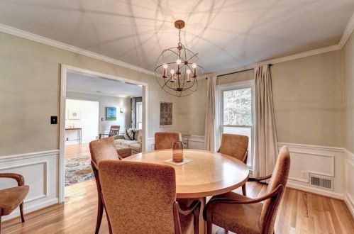 1721 Kings Down Cir, Atlanta GA 30338-5625 exterior