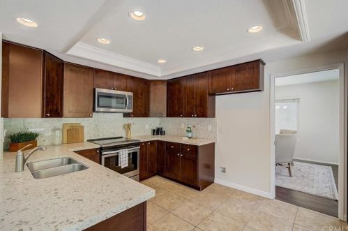 1052 Grand Cyn, Brea CA 92821-2623 exterior