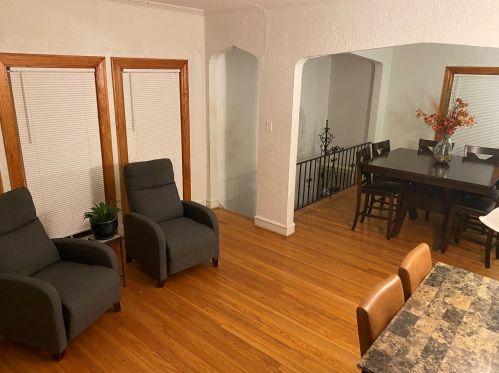 2027 19 Ave, Broadview IL 60153-1462 exterior