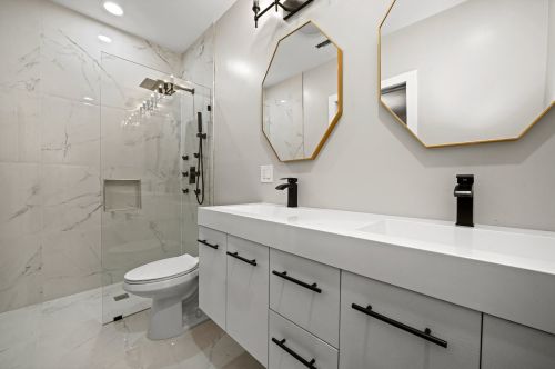 1933 Ohio St, Chicago IL 60624-1047 exterior