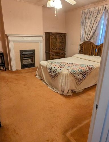 209 Olympia St, Pittsburgh PA 15211-1303 exterior