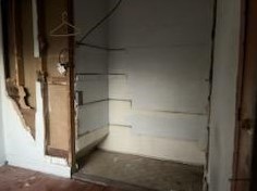 1040 Noble St, Gary IN 46404-1811 exterior