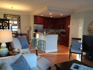 2343 Hassell Pl, Charlotte NC  28209-2225 exterior