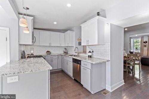 137 Gay St, Philadelphia PA 19127-1308 exterior