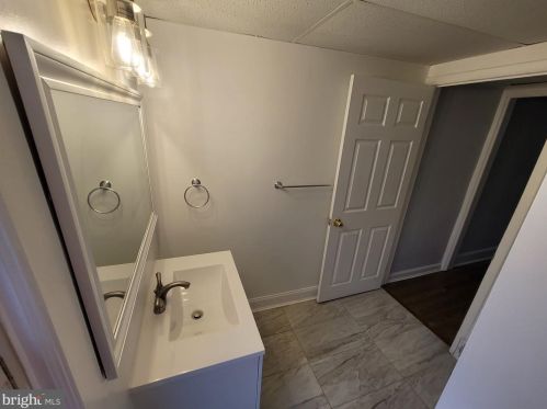 305 Ashmore Ave, Trenton NJ 08611-1322 exterior