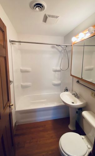 492 Emroy Ave, Elmhurst IL  60126-2019 exterior