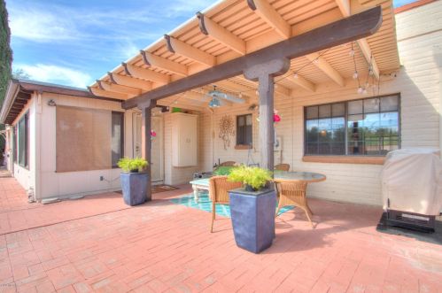 320 Paseo Chuparosas, Green Valley AZ 85614-3303 exterior