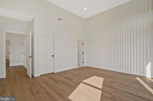 1520 Brookhaven Dr, Mc Lean VA  22101-4127 exterior