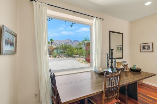 6131 Piedra Seca, Tucson AZ  85718-3107 exterior