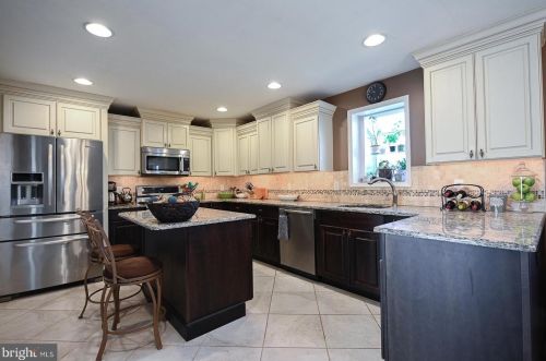 918 Church St, Limerick PA 19468-2123 exterior