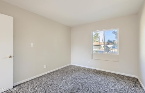 15028 40 Pl, Phoenix AZ 85050-8972 exterior