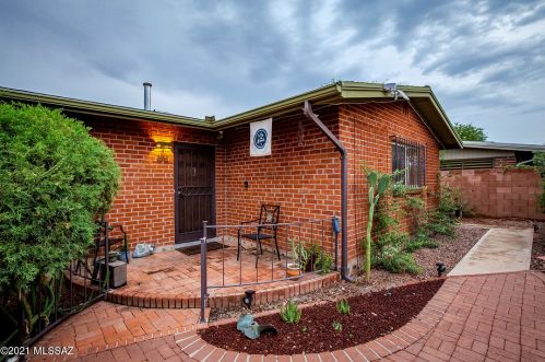 4412 6th St, Tucson, AZ 85711-2904
