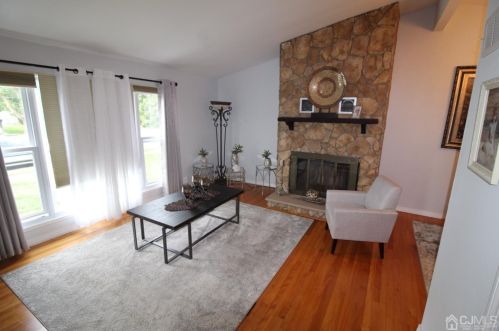 46 Frederick Pl, Old Bridge NJ  08857-2536 exterior