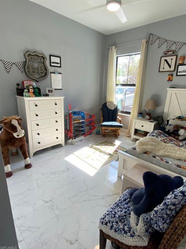 5025 Hickory Wood Dr, Naples FL 34119-1417 exterior