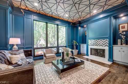 1717 Huron St, Chicago IL  60622-5621 exterior