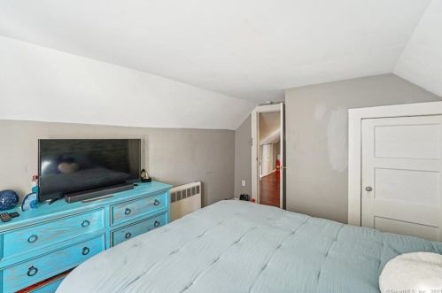 305 Francis St, New Britain CT  06053-3057 exterior