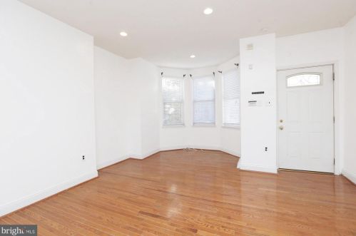 2421 Christian St, Philadelphia PA  19146-2405 exterior