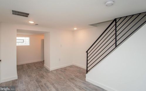 5809 Ditman St, Philadelphia PA 19135-4043 exterior