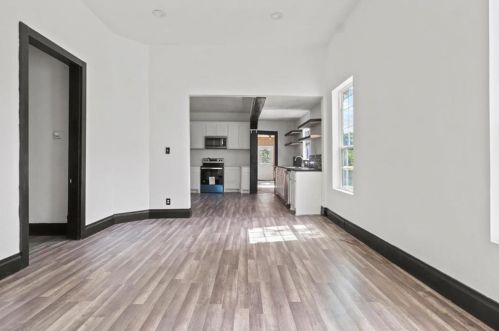 720 Gandy St, Denison TX  75021-2816 exterior