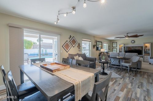 25664 Howard Dr, Chandler AZ 85248-6820 exterior