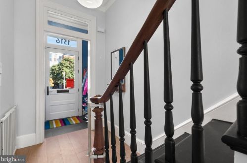 1316 T St, Washington DC 20009-4438 exterior