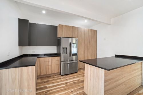 8805 Normal Ave, Chicago IL  60620-2121 exterior