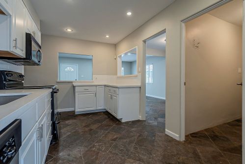 7020 12 St, Phoenix AZ 85086-4800 exterior