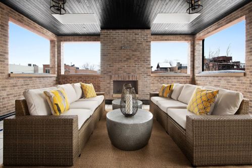 1928 Cleveland Ave, Chicago IL 60614-3749 exterior