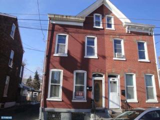 146 Pearl St, Trenton, NJ 08609-2516