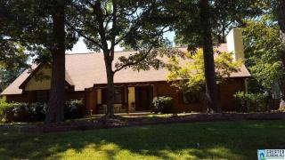 1320 Stonehedge Dr, Birmingham AL  35235-2732 exterior