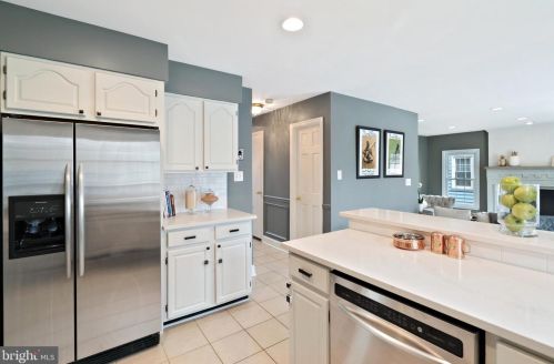 3818 Woodridge Ave, Silver Spring MD 20902-2355 exterior