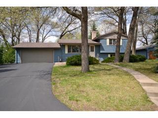 1753 Birmingham St, Saint Paul MN  55109-4508 exterior