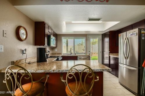 4140 Evans Dr, Phoenix AZ 85032-5421 exterior