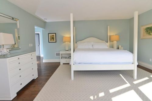 151 Allston Ave, Middletown RI 02842-5803 exterior